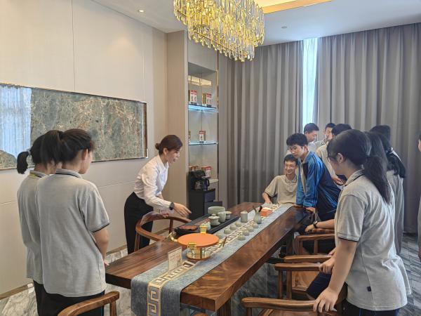 酒店2.jpg